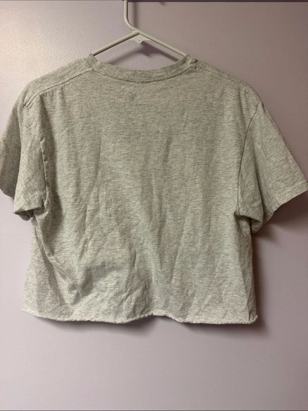 Junk Food crop MTV Gray Tee with Multicolor Logos - Picture 2 of 4